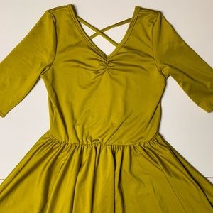 EUC DotDotSmile ballerina dress, sz 7, gold/green